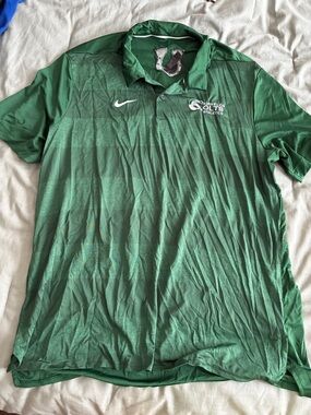 Nike Men's Green Athletic Polo with Chest Logo